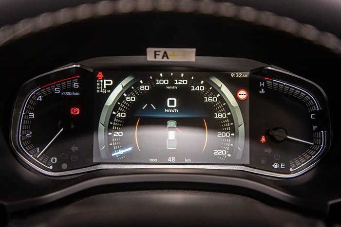 2025 Isuzu D-MAX BLADE