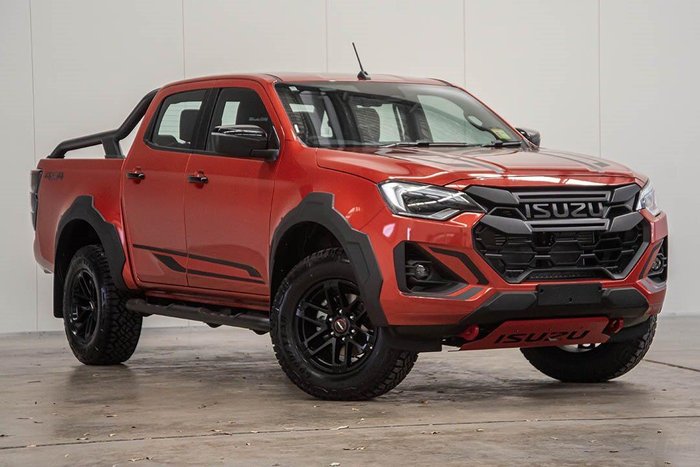 2025 Isuzu D-MAX BLADE
