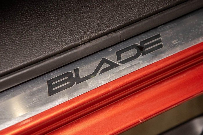 2025 Isuzu D-MAX BLADE