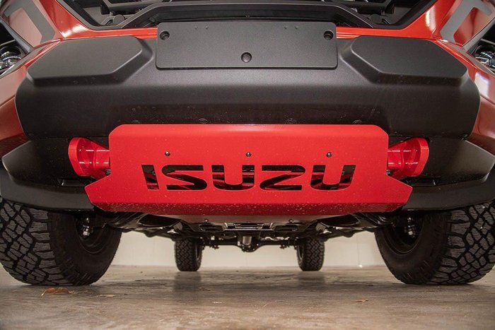 2025 Isuzu D-MAX BLADE