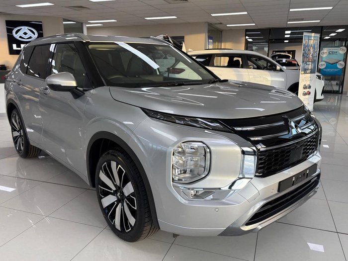 2025 Mitsubishi Outlander Exceed