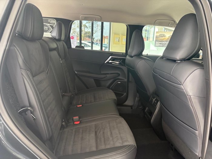 2025 Mitsubishi Outlander Aspire