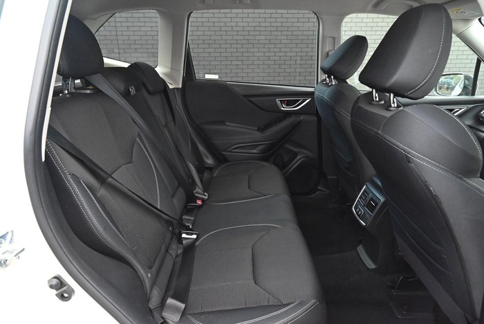 2024 Subaru Forester 2.5i
