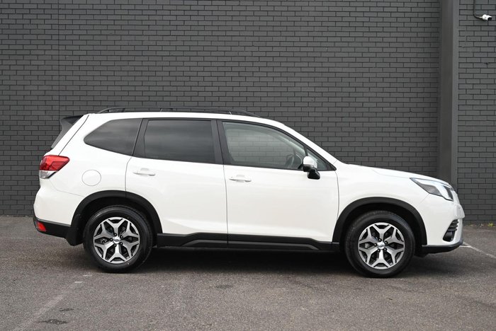 2024 Subaru Forester 2.5i