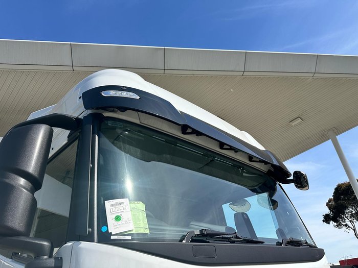 2024 Iveco S-Way AS700