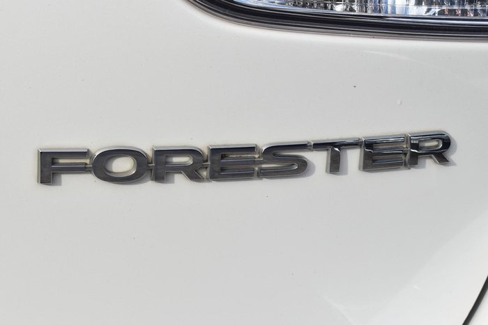 2020 Subaru Forester 2.5i S5 MY20 AWD Crystal White