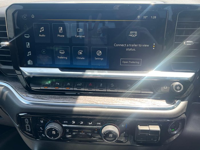 2024 Chevrolet Silverado 1500 LTZ Premium W/Tech Pack