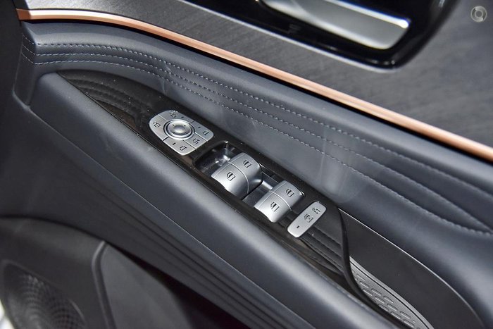 2025 Jaecoo J8 Track