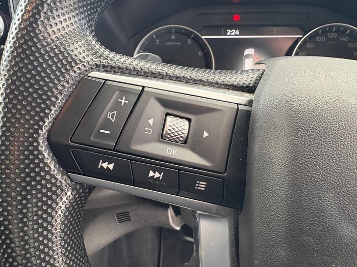 2023 Mitsubishi Outlander ES