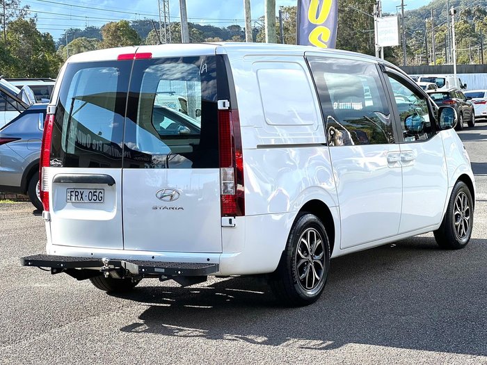 2023 Hyundai STARIA LOAD