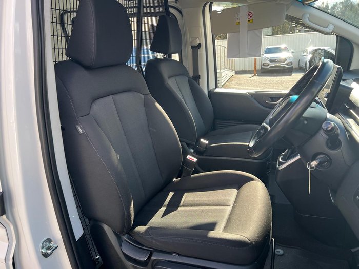 2023 Hyundai STARIA LOAD