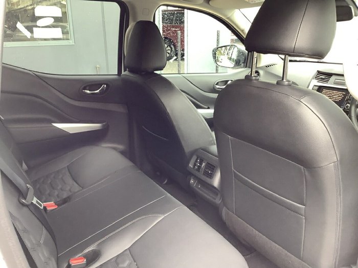 2025 Nissan Navara ST-X