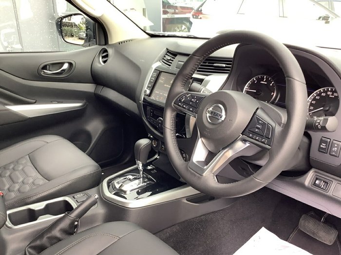 2025 Nissan Navara ST-X