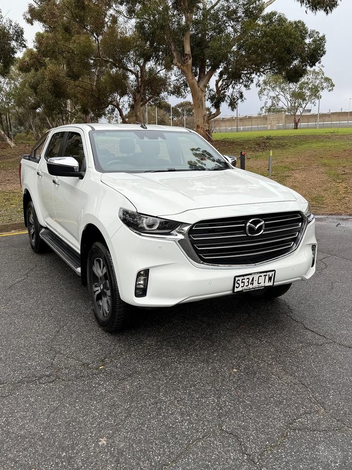 2023 Mazda BT-50 GT