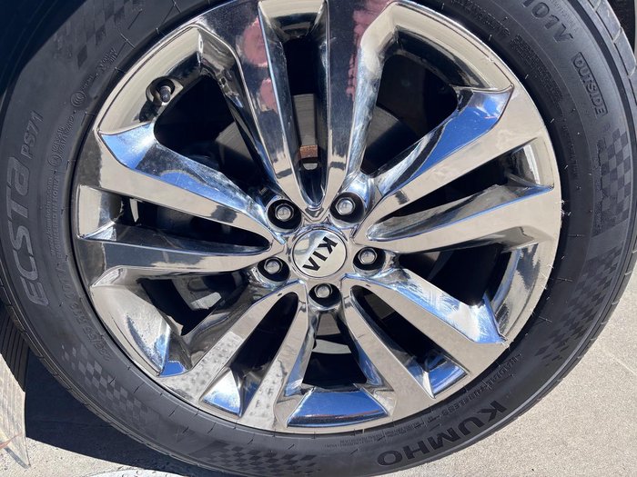 2015 Kia Carnival Platinum
