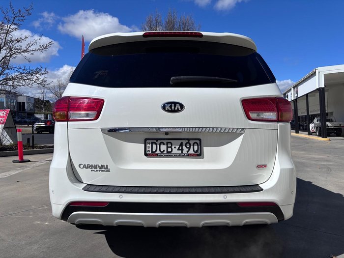 2015 Kia Carnival Platinum