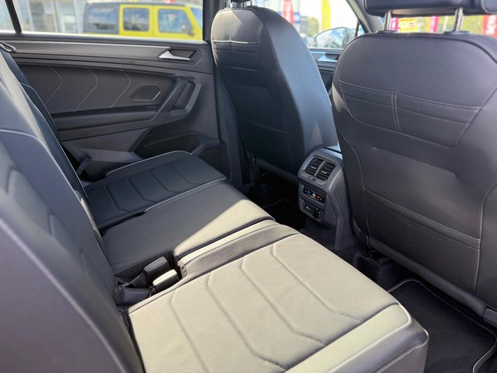 2024 Volkswagen Tiguan 162TSI R-Line Allspace 5N MY24 Four Wheel Drive Platinum Grey