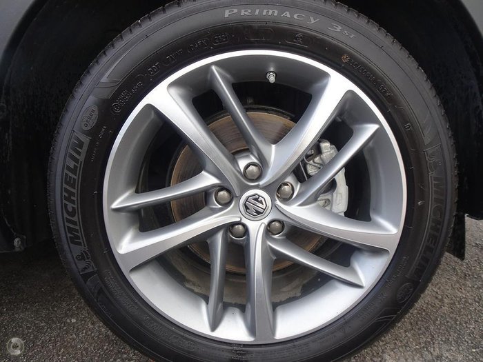 2020 MG HS PHEV Essence