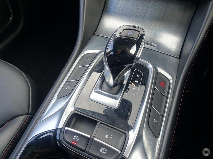 2020 MG HS PHEV Essence