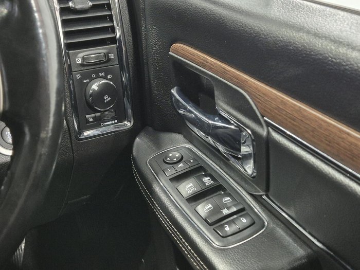 2019 RAM 1500 Laramie RamBox