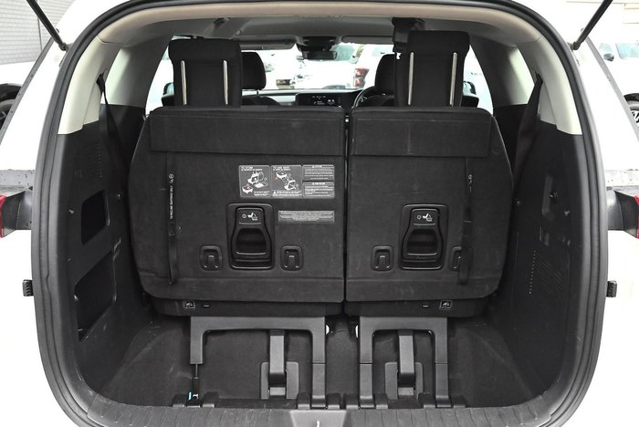 2022 Kia Carnival S
