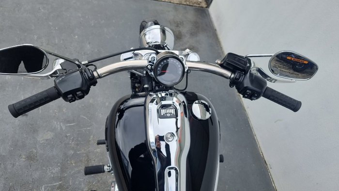 2025 Harley-davidson FXBR BREAKOUT (117) Midnight Firestorm