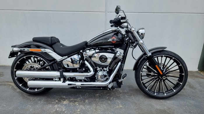 2025 Harley-davidson FXBR BREAKOUT (117) Midnight Firestorm