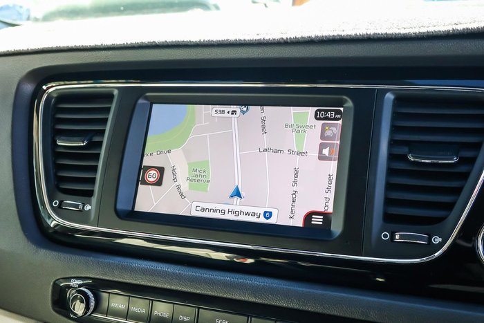 2016 Kia Carnival Platinum