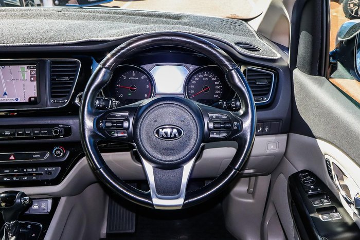 2016 Kia Carnival Platinum