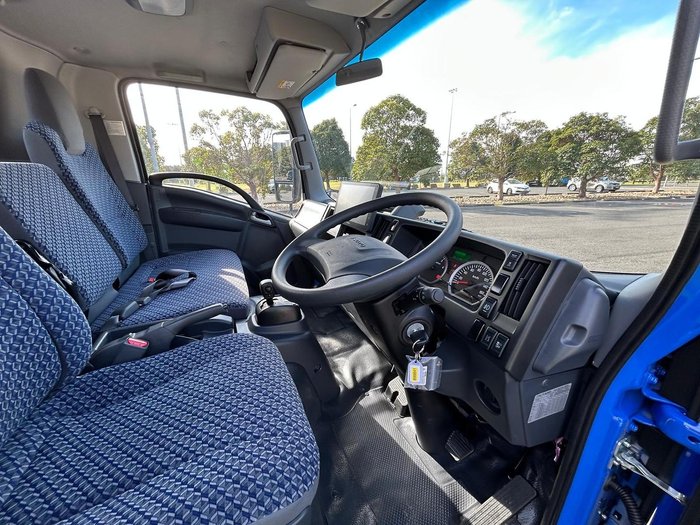 2025 Isuzu N Series NPR 45/55-155 Tradepack Blue