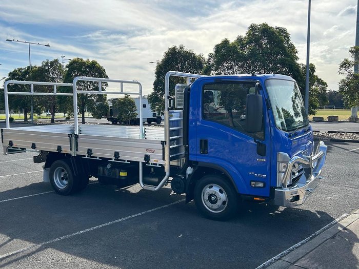 2025 Isuzu N Series NPR 45/55-155 Tradepack Blue
