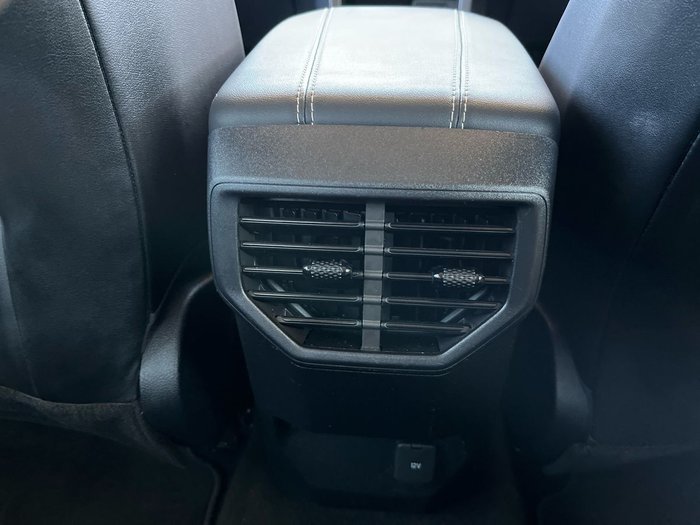 2023 Volkswagen Amarok
