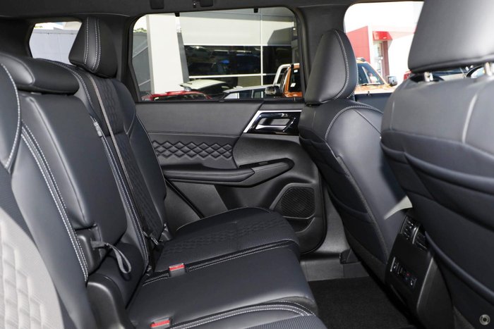 2025 Mitsubishi Outlander PHEV GSR ZM MY24 AWD Graphite Grey with Black Mica Roof