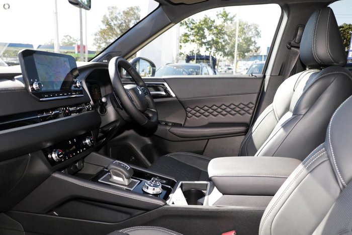 2025 Mitsubishi Outlander PHEV GSR ZM MY24 AWD Graphite Grey with Black Mica Roof