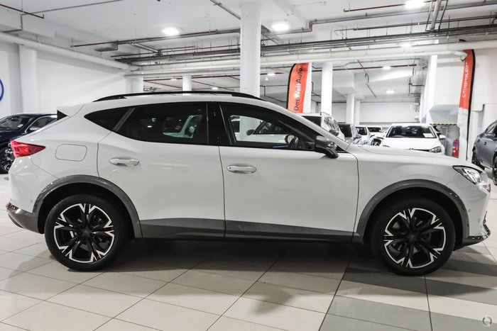 2024 CUPRA Formentor V