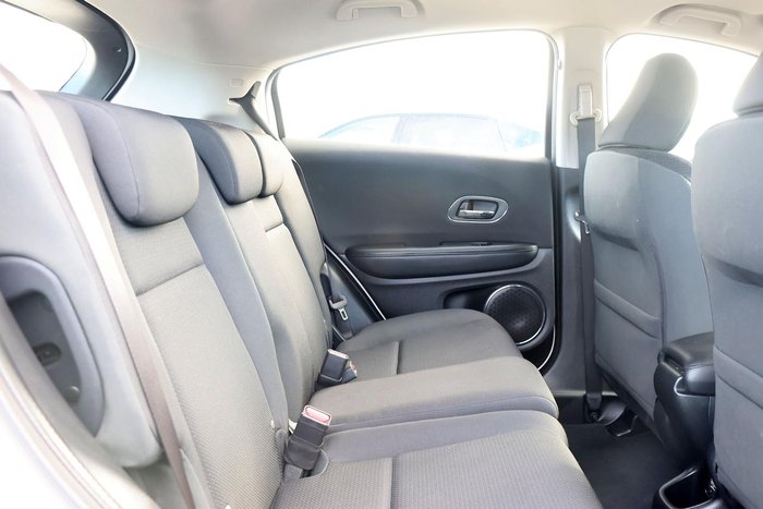2018 Honda HR-V VTi-S MY18 White