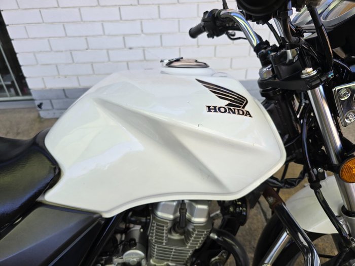2016 HONDA CB125E White