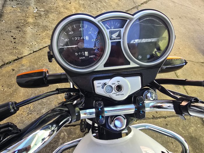 2016 HONDA CB125E White