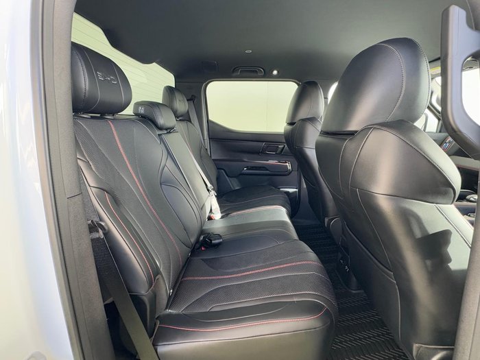 2024 BYD SHARK 6 Premium