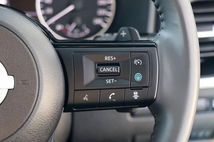 2025 Nissan X-TRAIL ST-L