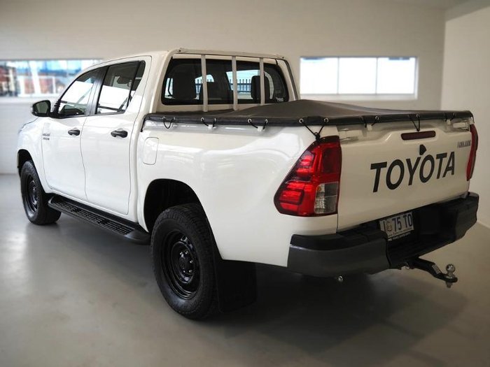 2021 Toyota Hilux SR
