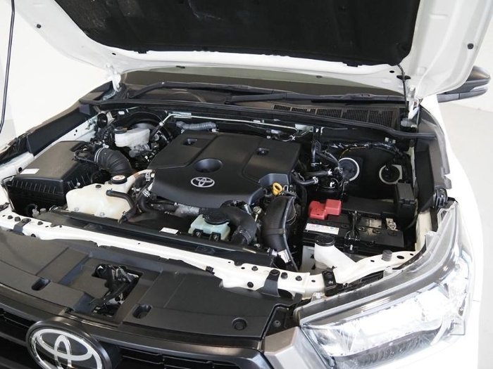 2021 Toyota Hilux SR