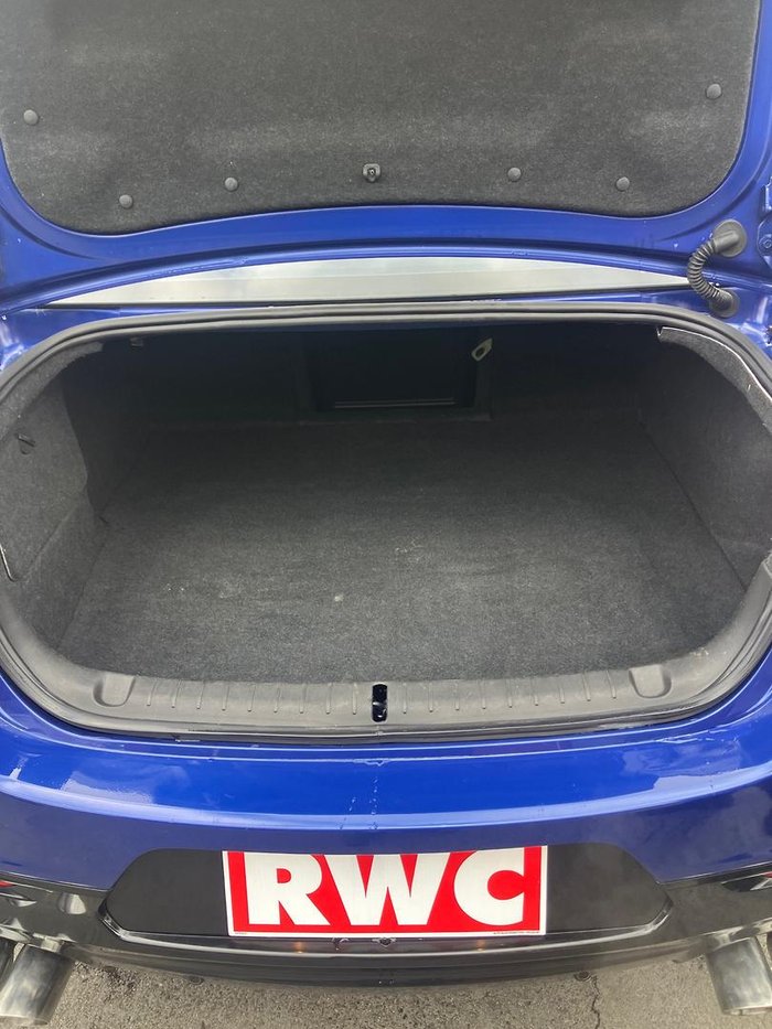 2015 Holden Commodore SV6 VF Series II MY16 Slipstream Blue