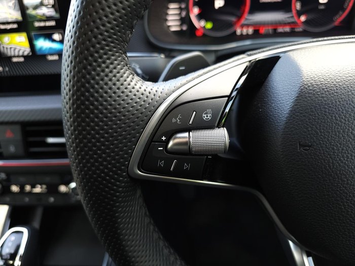 2025 SKODA Kamiq 110TSI Monte Carlo NW MY25 Moon White