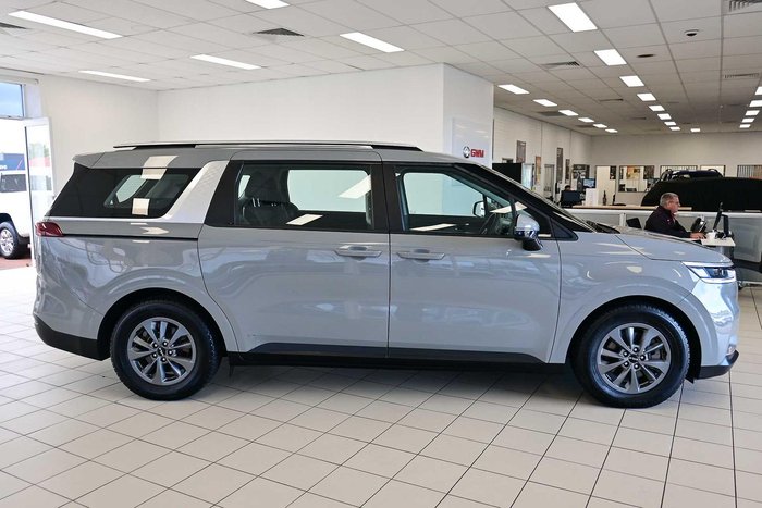 2023 Kia Carnival S