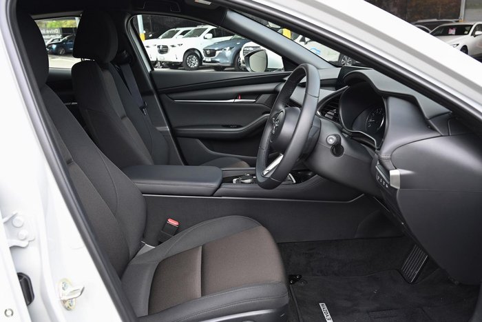 2025 Mazda 3 G20 Pure