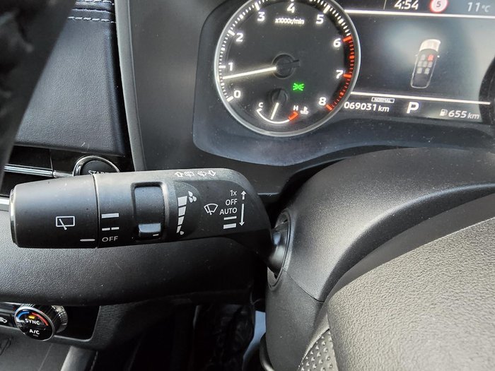 2022 Mitsubishi Outlander LS