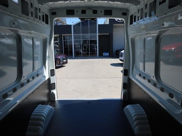 2025 LDV Deliver 9