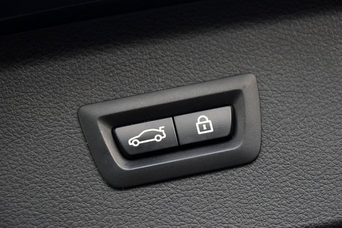 2016 BMW 2 Series 220i Sport Line