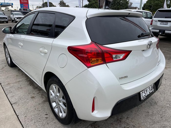 2014 Toyota Corolla Ascent Sport
